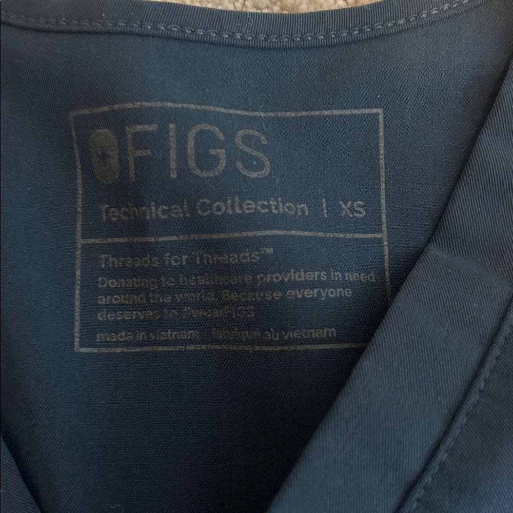 Figs Blue Scrub Set - Picture 4 of 7